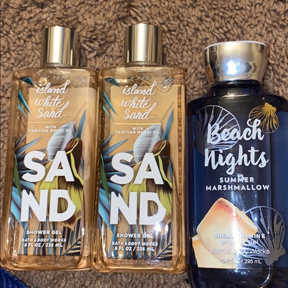 Sand Shower Gels by Bath & Body Works - Picture 1 of 1